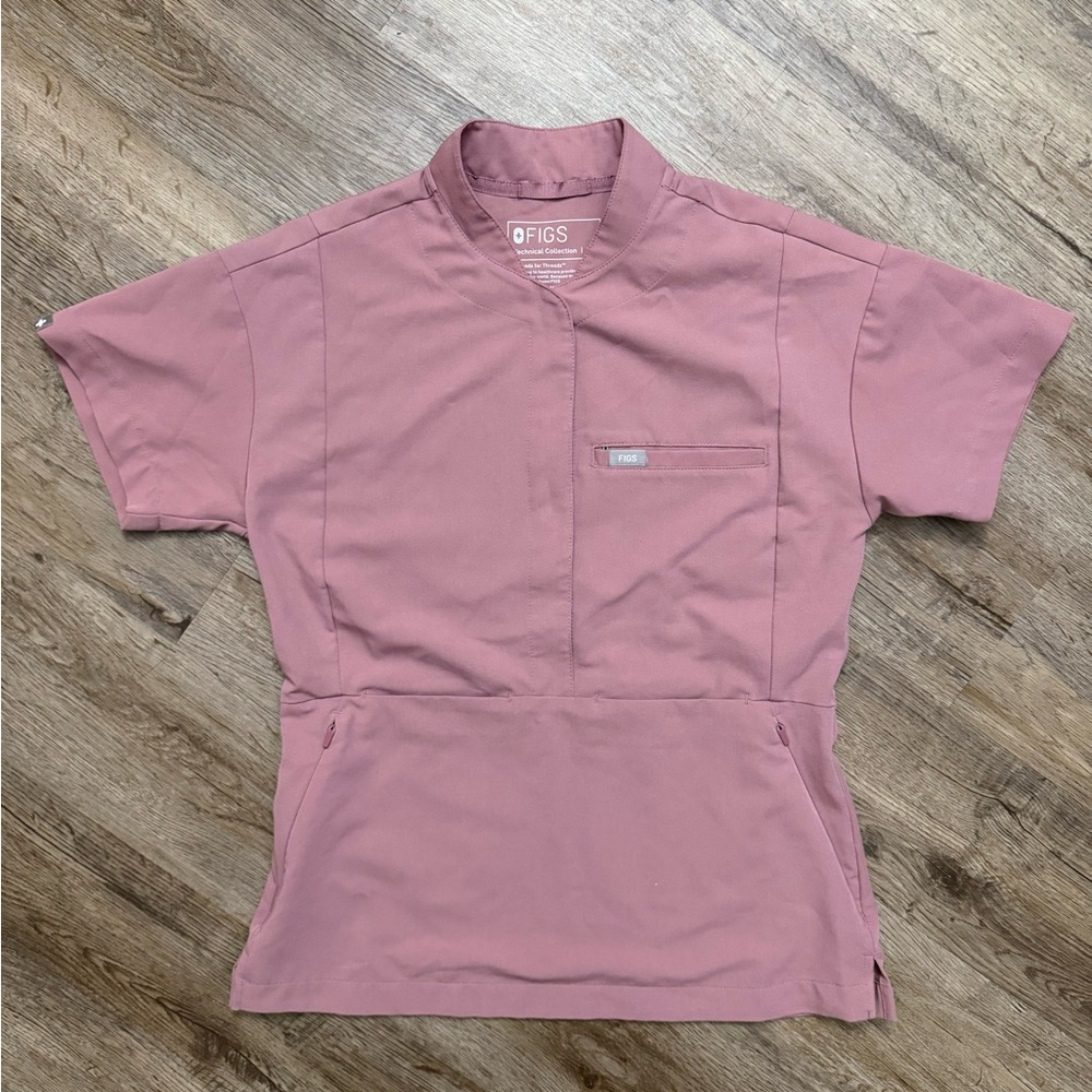 Figs • Mineral Mauve Tunis Scrub Top - Picture 15 of 15